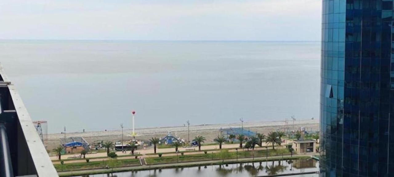 Orbi City Tower Best Apartment In Batumi Exteriör bild