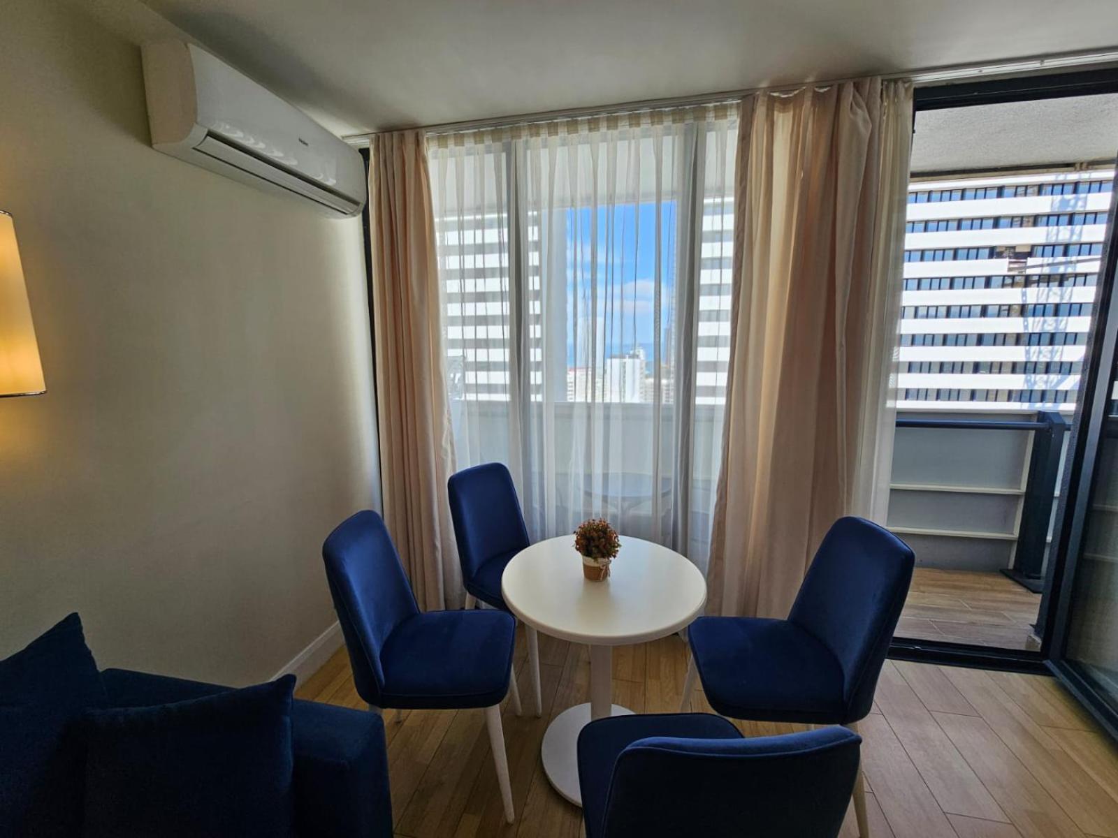 Orbi City Tower Best Apartment In Batumi Exteriör bild